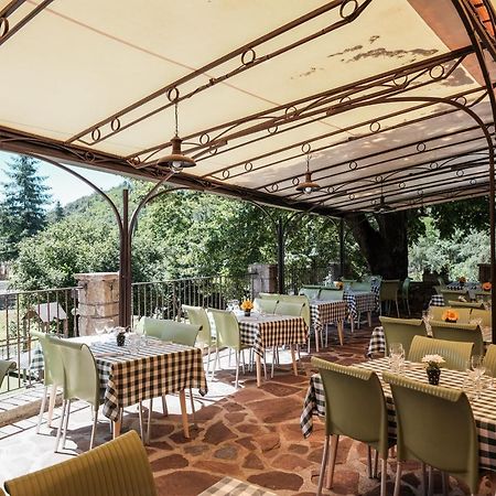 Hotel Les Vignes Chassiers Екстер'єр фото